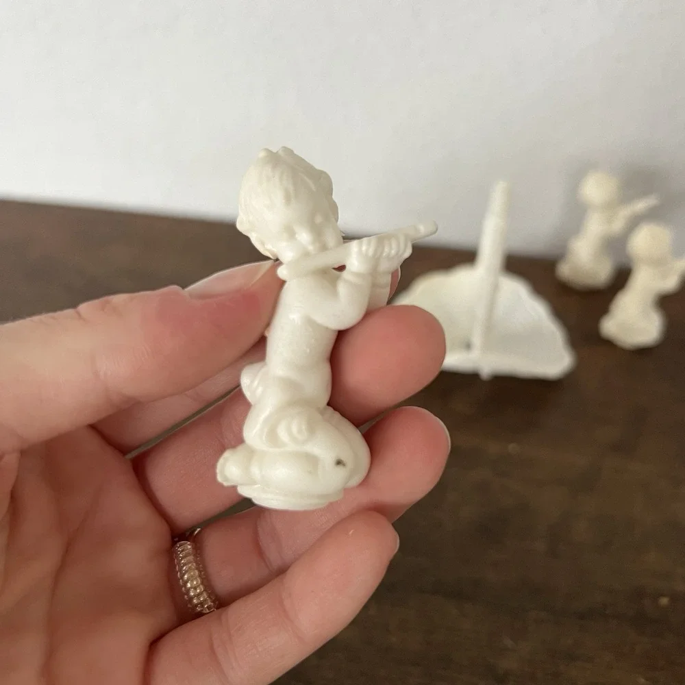 Vintage Wedding Cupcake Cake Decor Plastic White‎ Angels Cupid Basket Lot Of 5